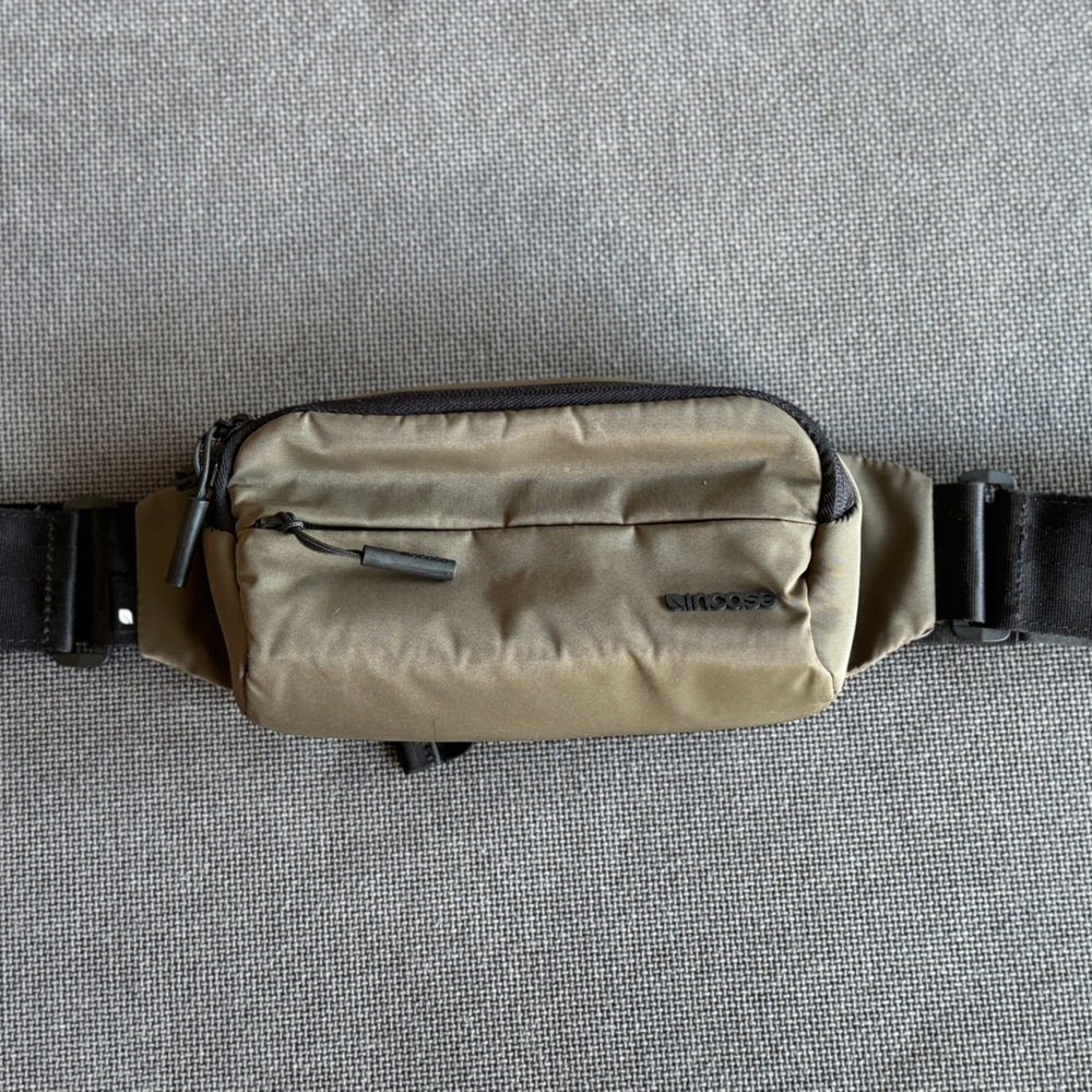 Incase Side Bag